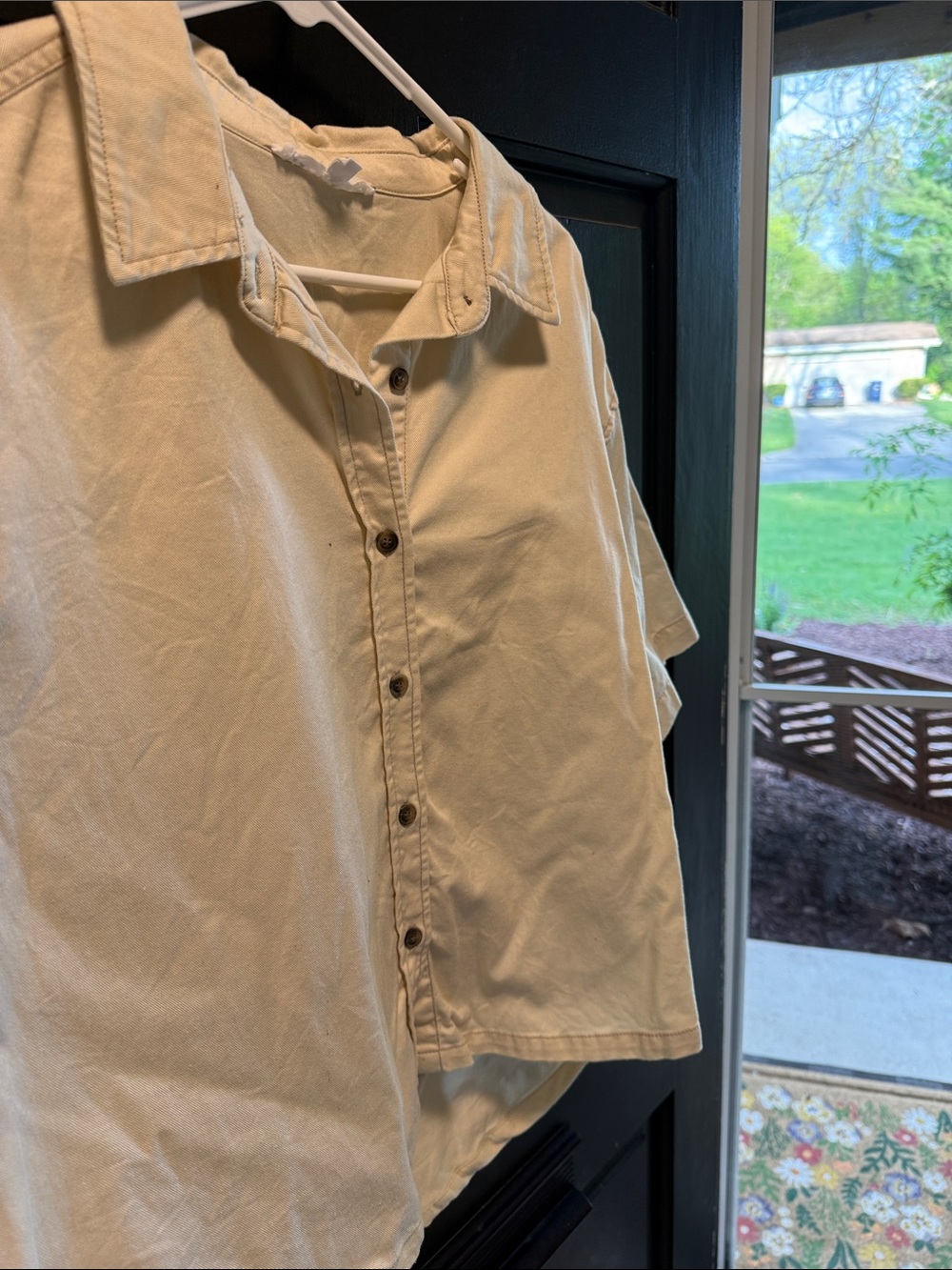 Jane and Delancey Cream Short-Sleeve Button-Down Shirt - Picture 6 of 7